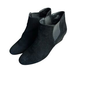 Nine West Laynao whimsigoth Wedge Heel Suede Ankle Booties Comfy Pre-love Sz 11